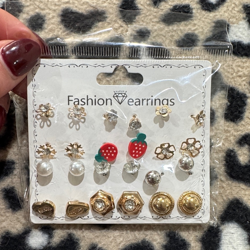 Set - Gold, Silver, Red